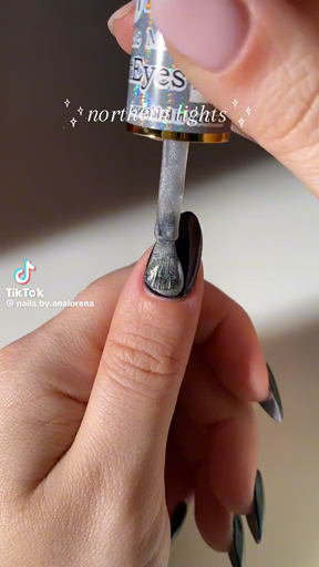 Uñas cat eye