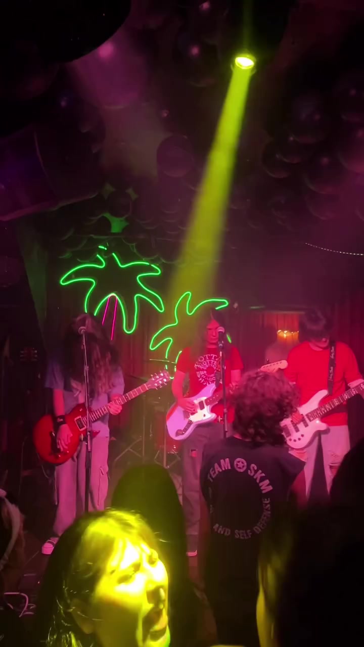 Debut en directo de Rotten Shadows, banda emergente de Vigo