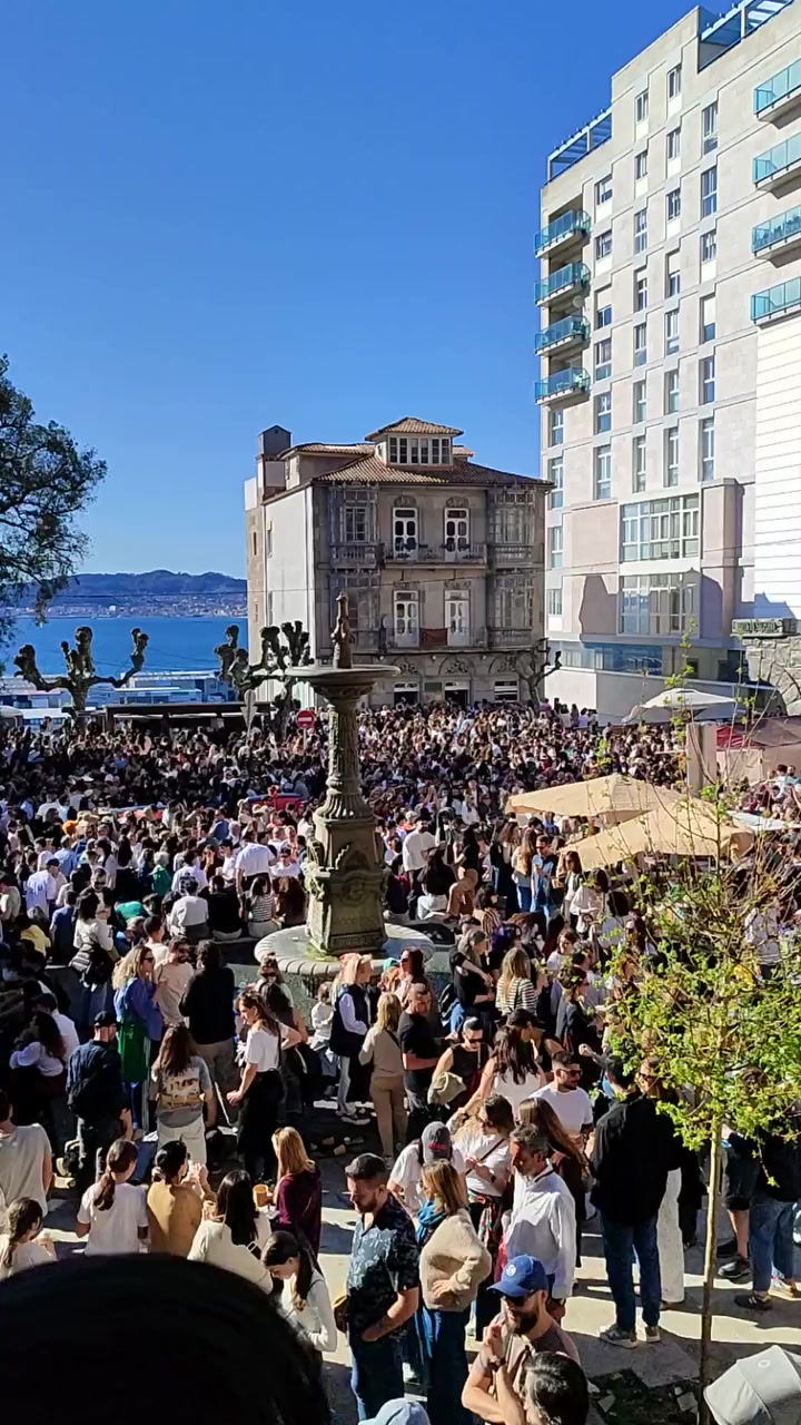 Reconquista de Vigo: miles celebran la fiesta histórica