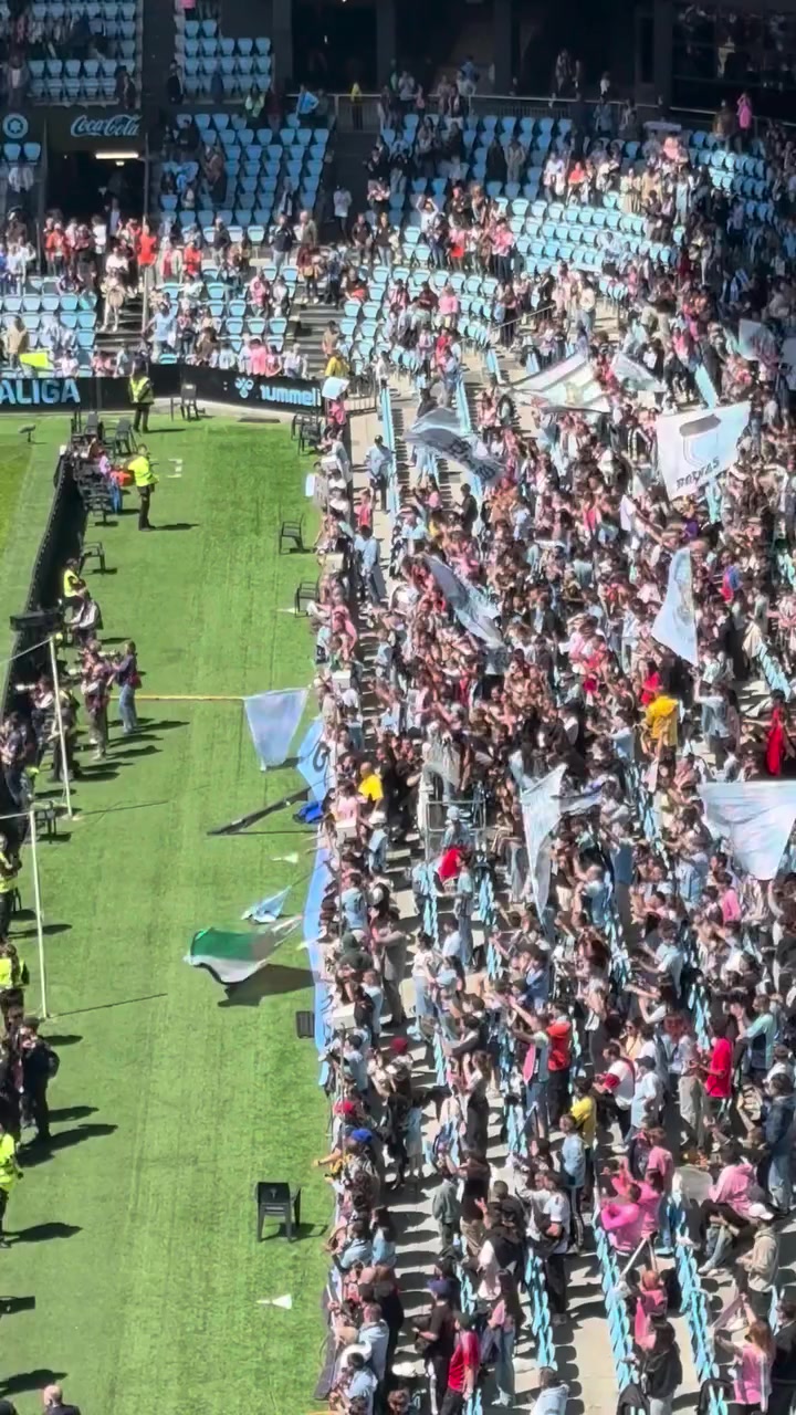 Victoria del Celta contra Elche con goles de Álvarez, Aspas e Iglesias