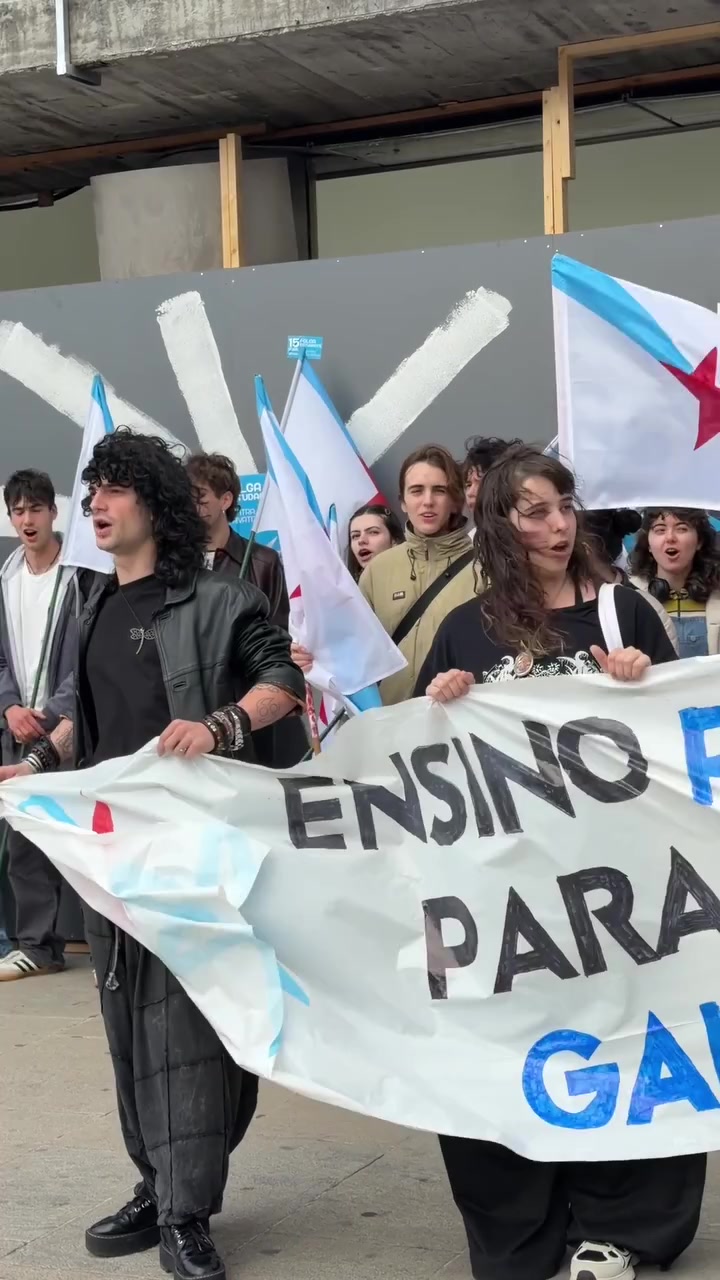 Huelga estudiantil A Coruña 15 abril 2024 Erguer