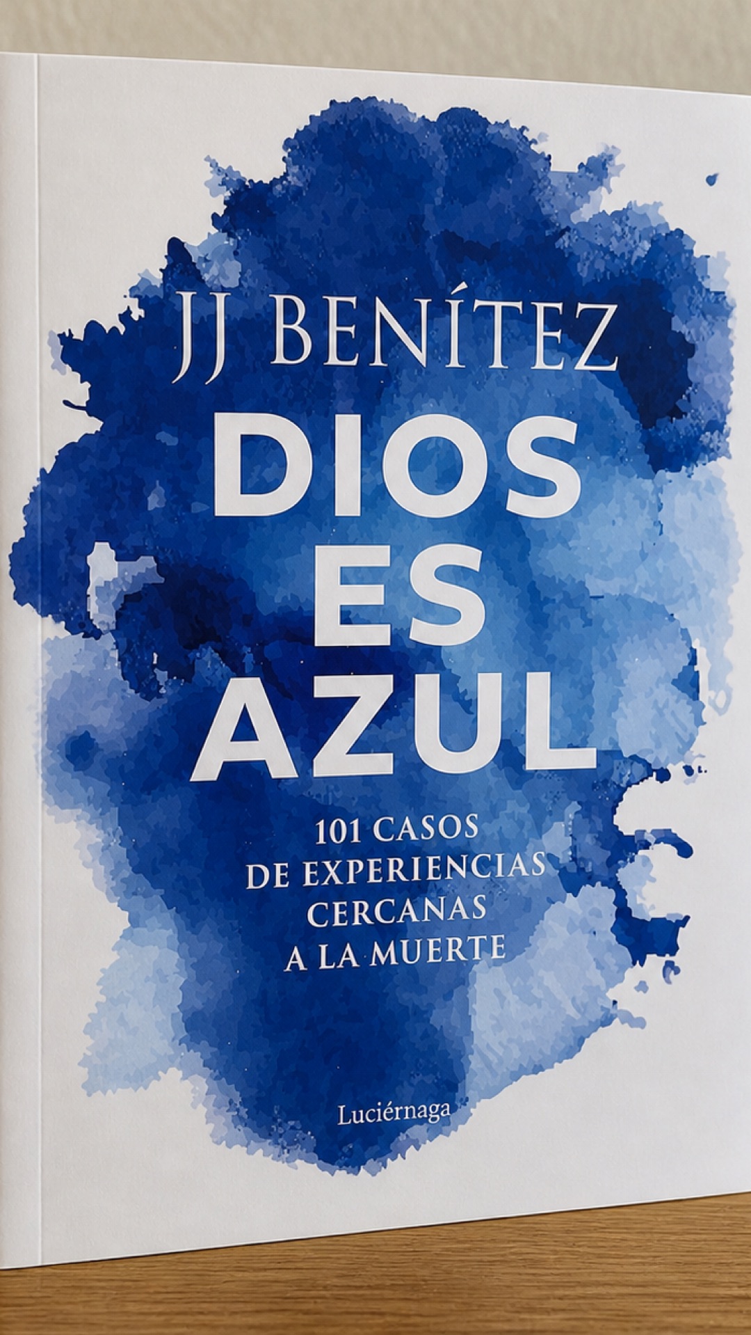 Dios es azul: La muerte solo es abrir una puerta