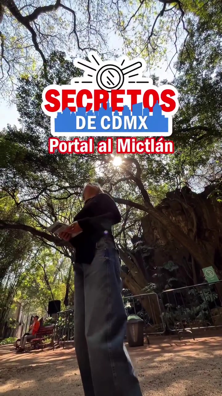 ¿Te atreverías a leer en la entrada al inframundo? 💀📖 | ig @timeoutmexico

#chapultepec #cdmx #quehacercdmx #timeoutmexico #CDMX