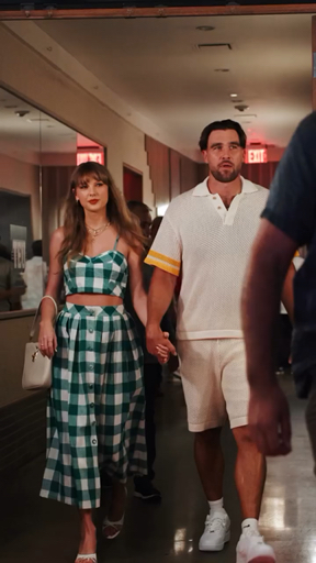 Social Taylor y Travis en Nashville💚