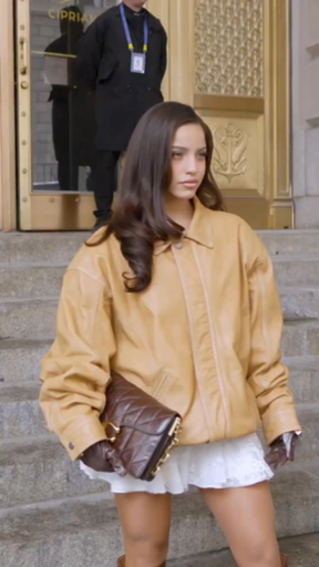 Social Emilia Mernes en NY🇺🇸