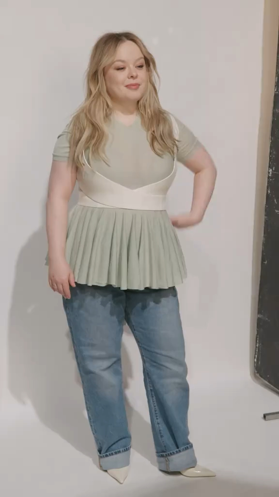 Soft girl meets denim 💚✨