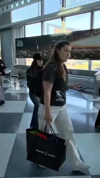 El uniforme de aeropuerto más cool