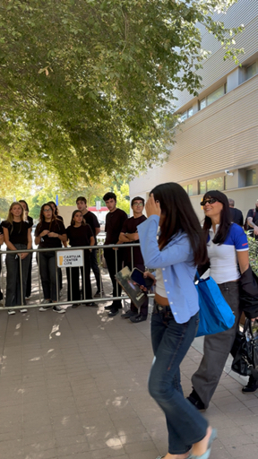 Social 'Le City Medium' de Balenciaga para el look casual de Aitana