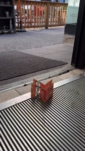 Social Toda estrategia es válida😹